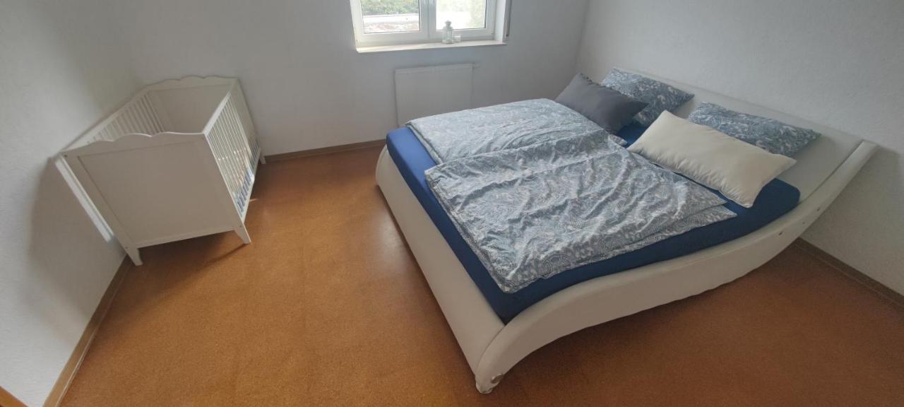 Ferienwohnung Zwischen Rhein Und Schwarzwald Bischweier Luaran gambar